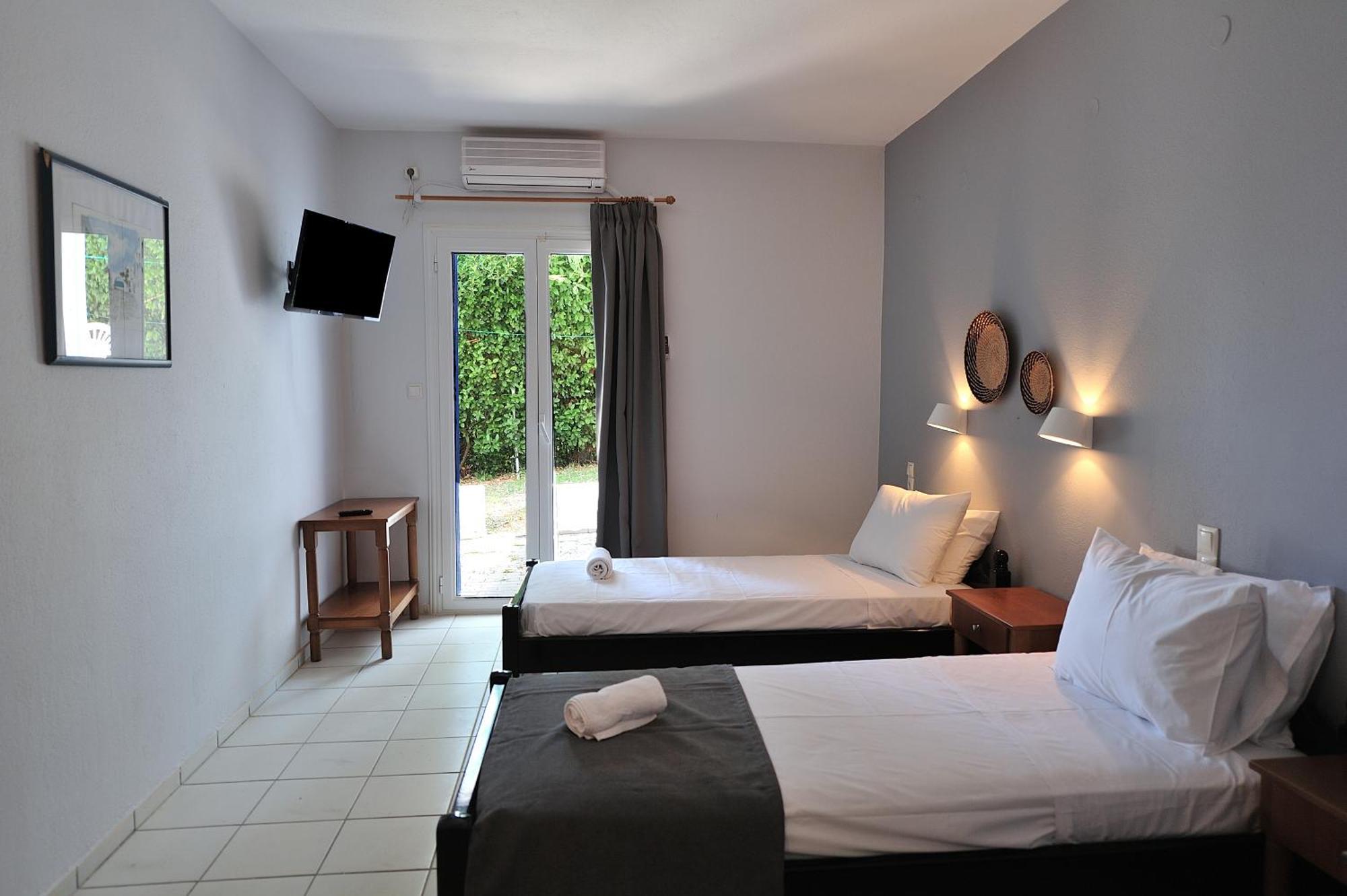 Punta Anamar Skiathos Hotel חדר תמונה